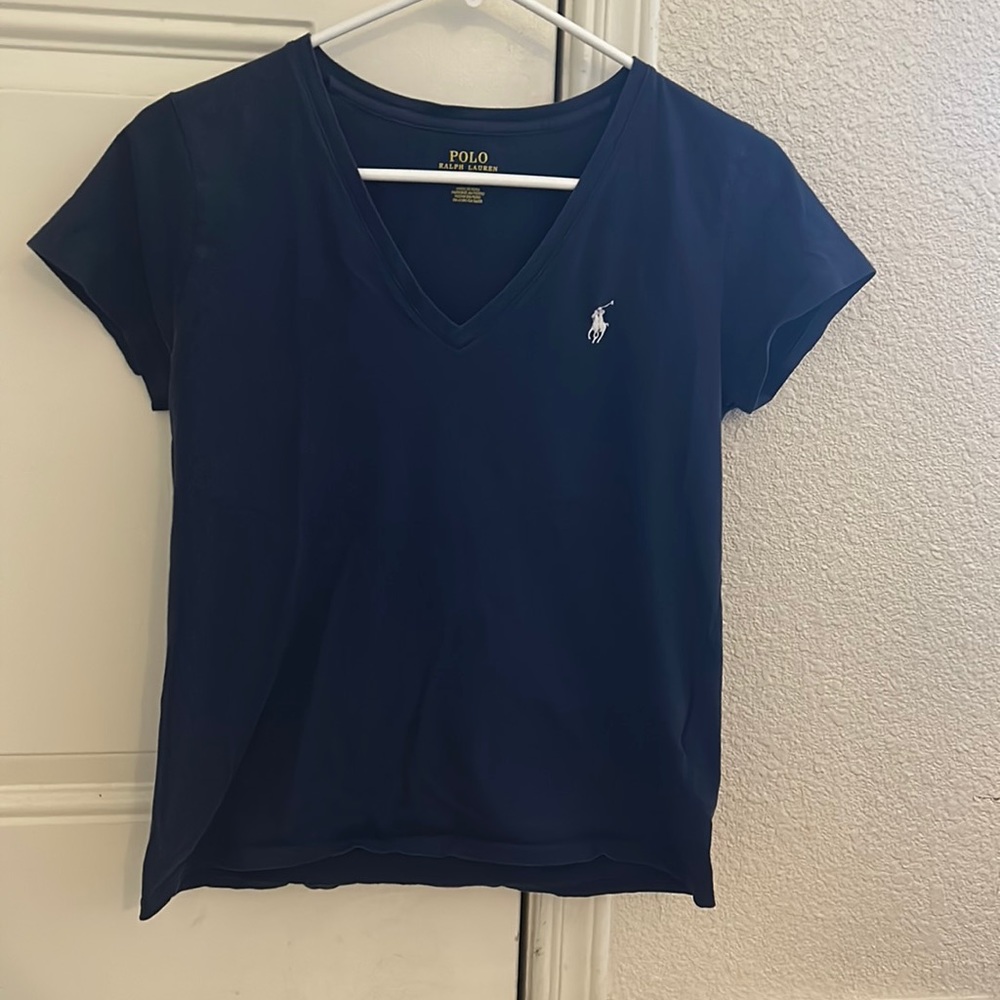 Polo v neck tee